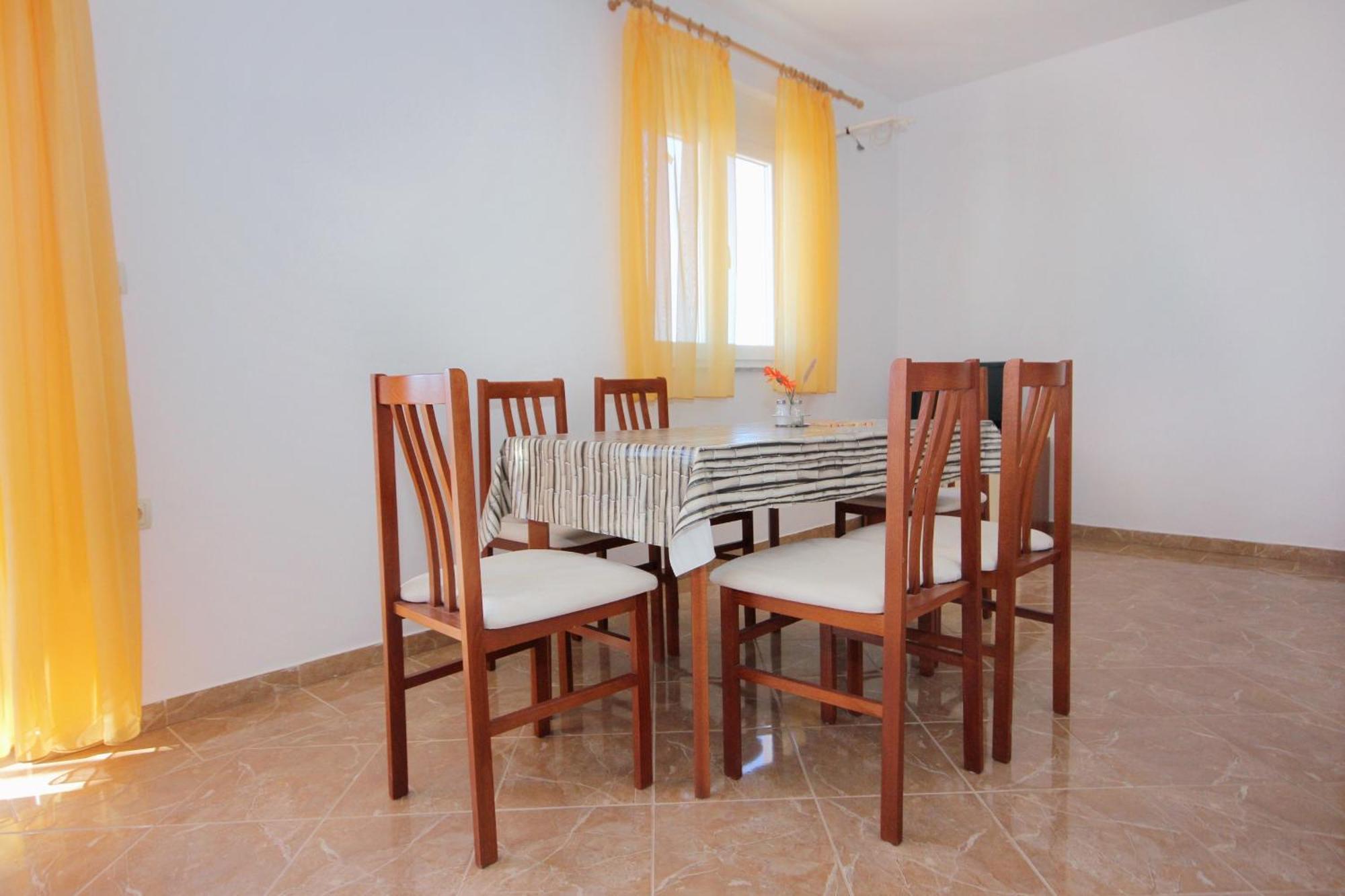 Apartments By The Sea Vlasici, Pag - 9324 Номер фото